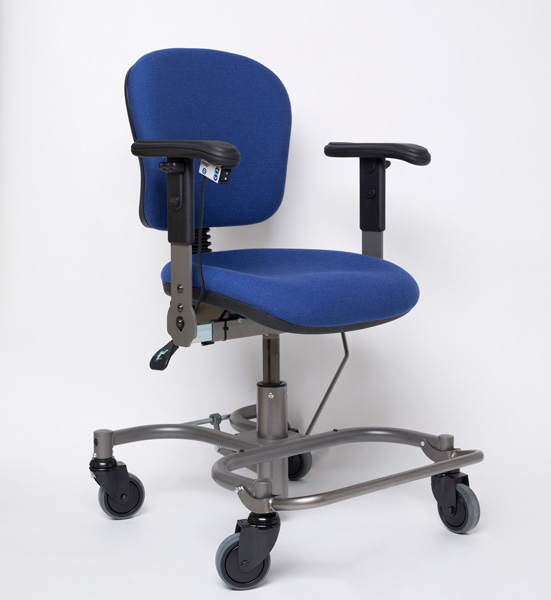 Adam trippelstoel lage rug blauw Adam trippelstoel lage rug blauw