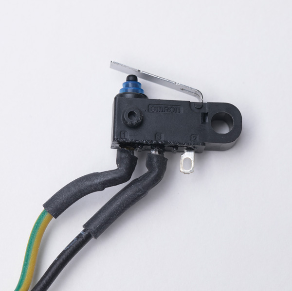 Cable actuator with microswitch replaces 8451430/8546910 MSP